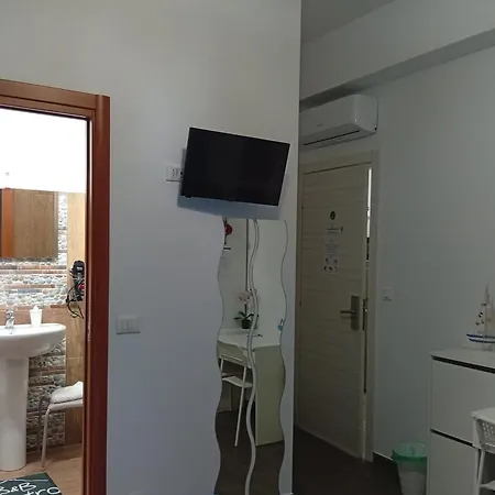 فندق مبيت وإفطار Del Centro 4*