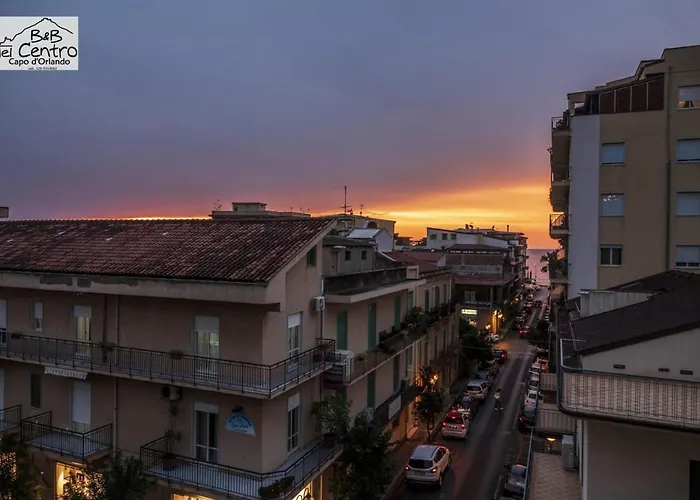 Del Centro Bed and Breakfast 4*